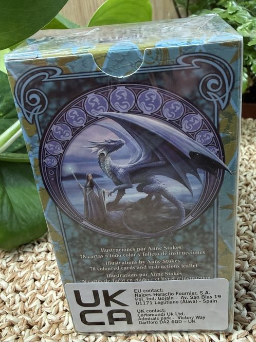 Hovedbilde Tarot Legends, av Anne Stokes